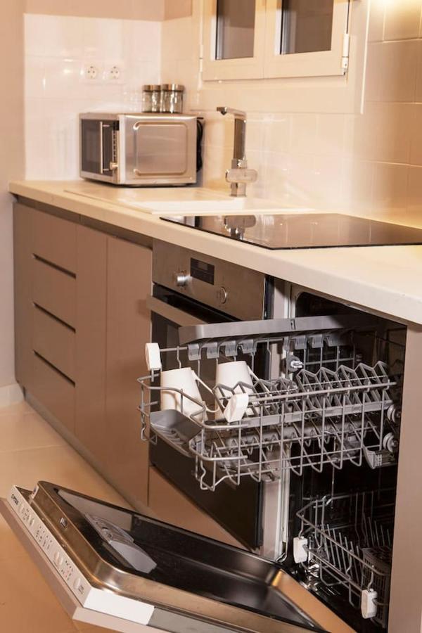 Chic & Comfortable Central Apart, Close To National Archeological Museum! Athen Eksteriør billede